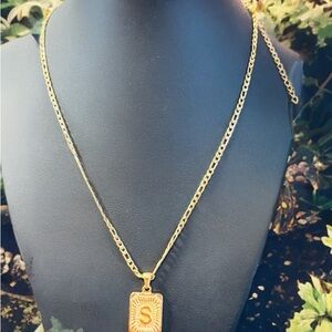 Gold Initial Pendant Necklace